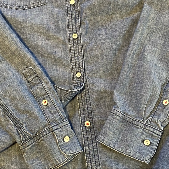Land’s End Chambray Shirt - Picture 8 of 12